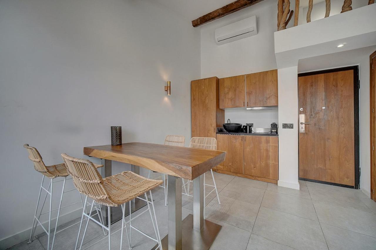 Magnifiques Appartements A 2 Pas Du Palais Cannes Luaran gambar
